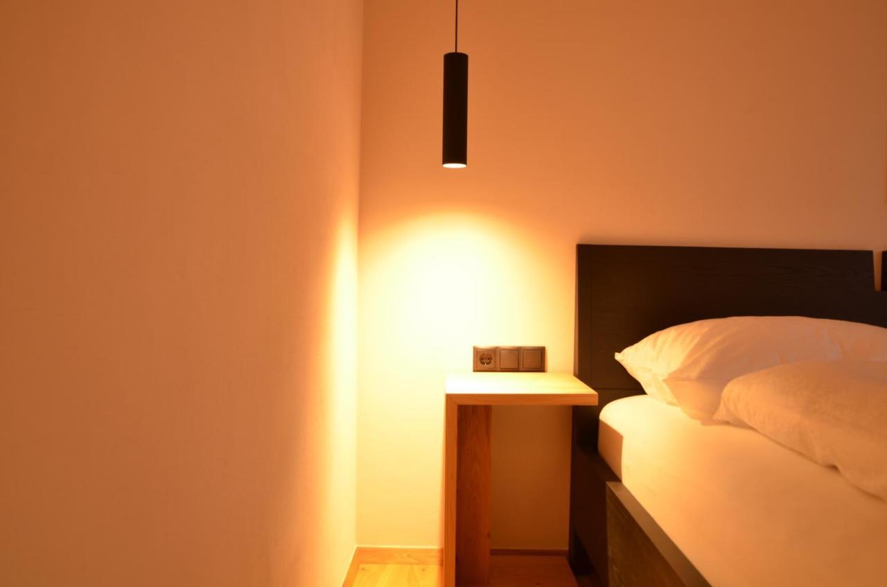 Kastelart - Karbon Aparthotel กัสเตลรอตโต ภายนอก รูปภาพ